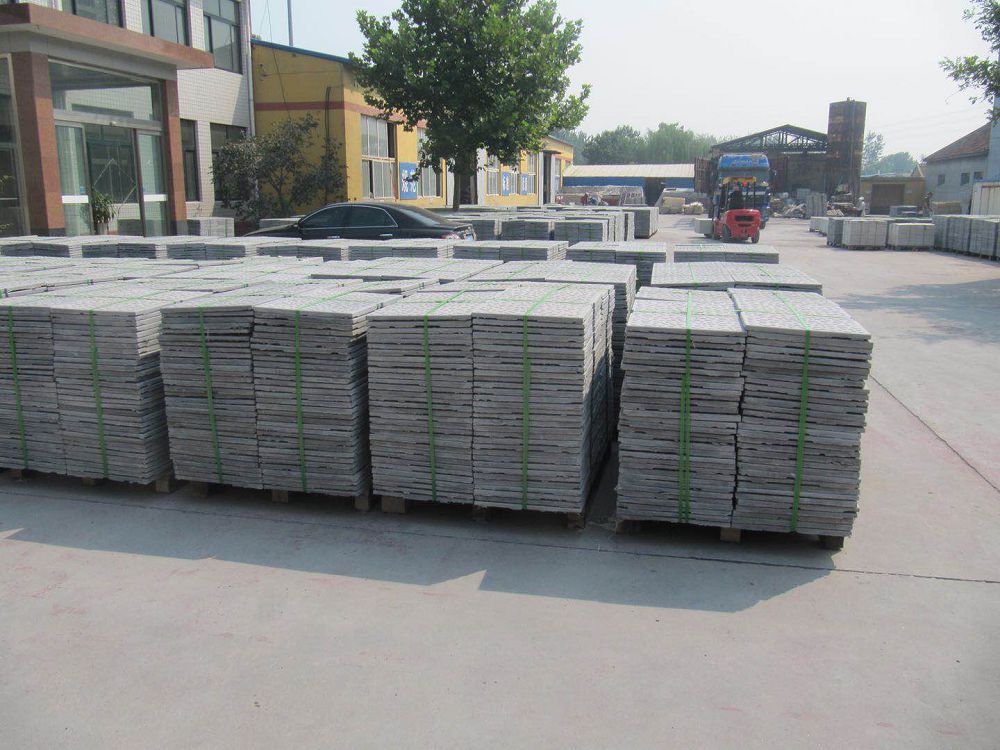 電纜溝蓋板宜采用什么材質？