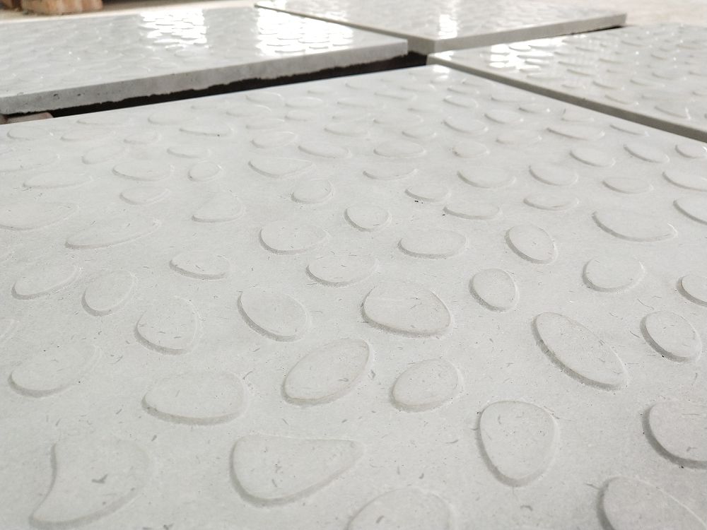 RPC蓋板的使用廣泛發展介紹