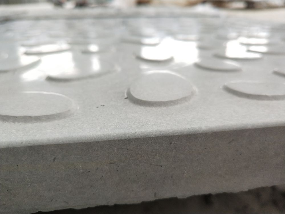 rpc配電房室內電纜溝蓋板用什么材的好？