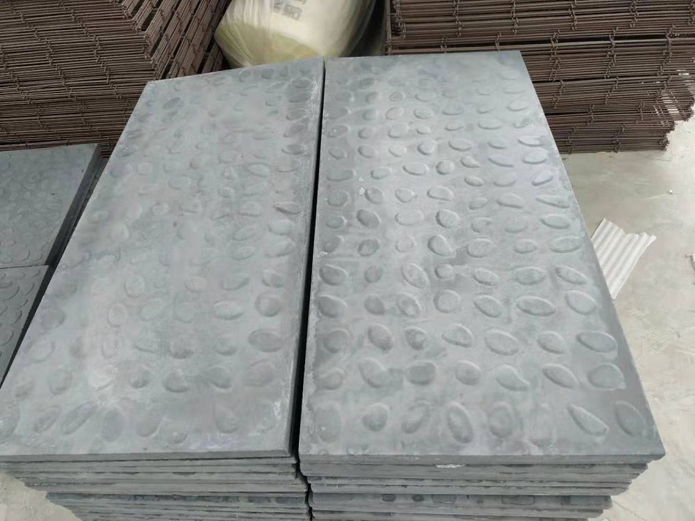 高鐵蓋板的材料具有防腐 防曬 防水功能