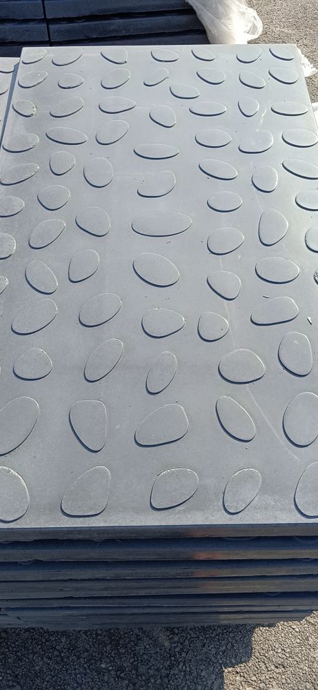 電纜溝蓋板吊環怎么安裝