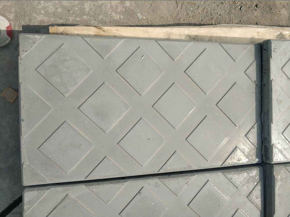 復合電纜溝蓋板塌陷的施工方法