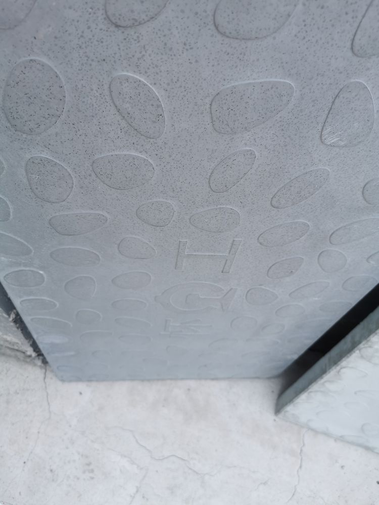 rpc蓋板模具怎么選擇排水溝蓋板模具