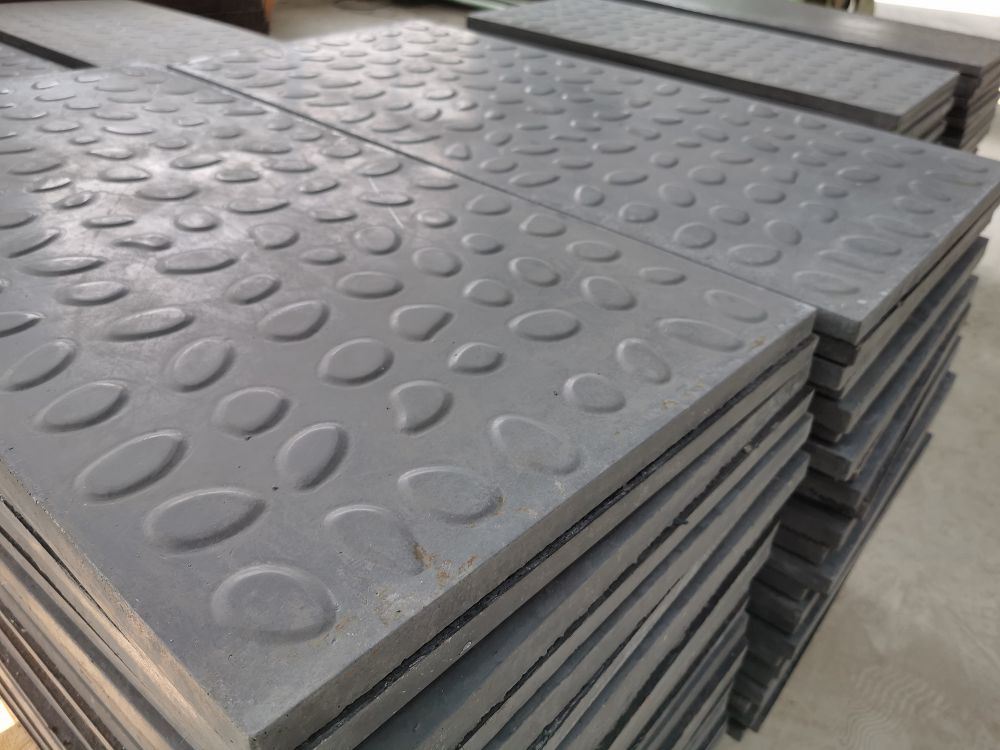 復合電纜溝蓋板和其他蓋板的區(qū)別