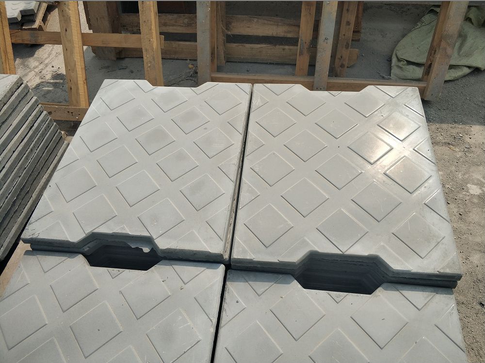 山東RPC蓋板的切割